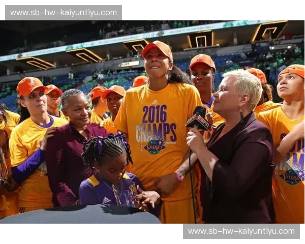 WNBA直播：每一秒都在你掌心的篮球盛宴